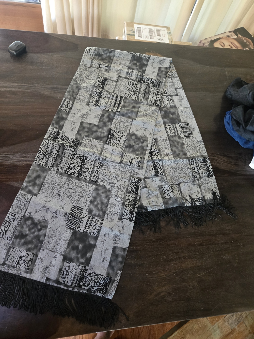 Patchwork Scarf - Picture 2 of 8